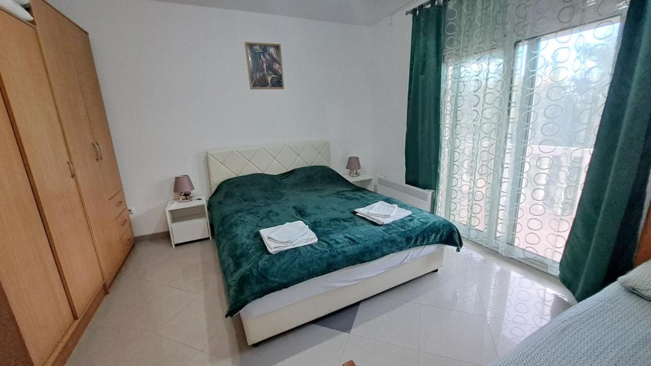 Apartman David - 65M² I Apartman Filip - 55M² บาร์ ภายนอก รูปภาพ