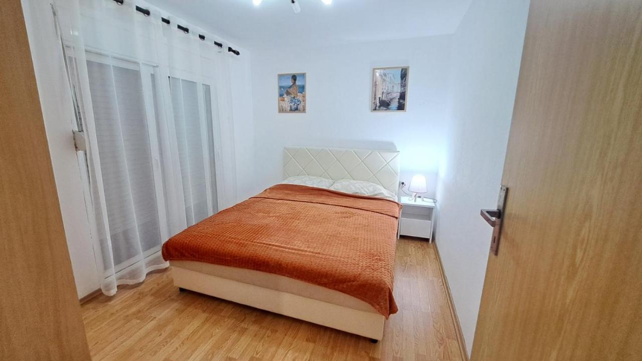 Apartman David - 65M² I Apartman Filip - 55M² บาร์ ภายนอก รูปภาพ