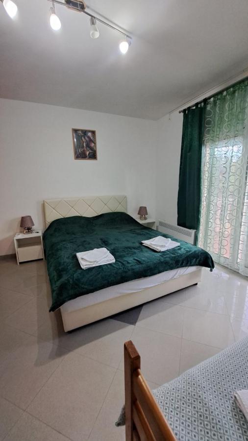 Apartman David - 65M² I Apartman Filip - 55M² บาร์ ภายนอก รูปภาพ